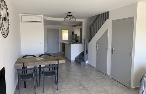 Orient Bay Apartment | Maracuja 16, in the center of Orient Bay, beach 100m away