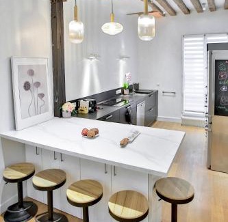 Strasbourg -Saint-Denis Apartment | Marais 4 bedrooms new apartment