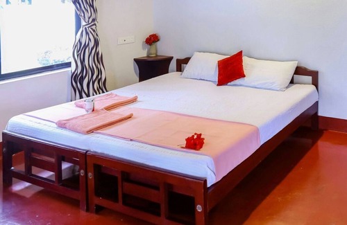 Mararikulam Bed & Breakfast | Marari sea scape beach villa
