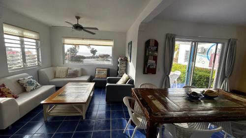 Sabana Westpunt House | Marazul Dive Resort. 3 Bedroom Seafront House. Dive, Snorkel, enjoy amazing sunsets