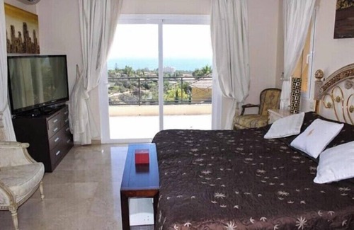 Urbanizacion el Rosario Hotel | Marbella Coast Hotel