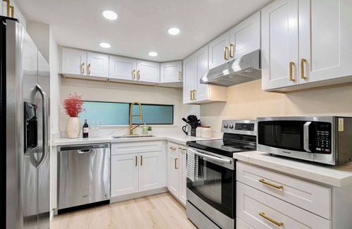 Bridle Trails Cottage | @marbella Lane-cozy Luxury Townhome Near Microsoft