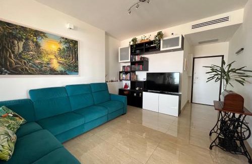 Historic Center Apartment | Marconi Skyline