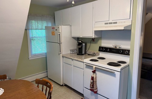 Marcy Apartment | Marcy 2BR UP on the Erie Canal!