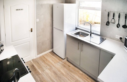 Southerness Cottage | MARDAN, pet friendly, with a garden in Southerness