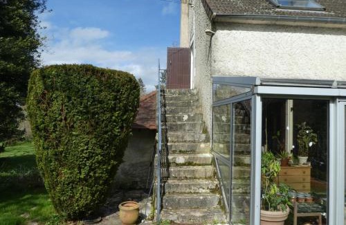 Mars-sur-Allier Bed & Breakfast | Mare Mars Chambres et table d'hotes