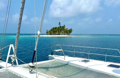 Carti Tupile Boat Rental | "Marea" Sunreef 62 Catamaran with Crew all inclusive