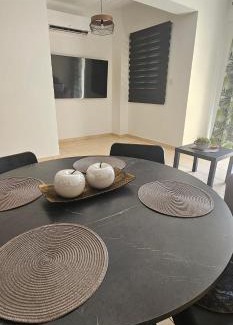 Prodromi Apartment | Margaret