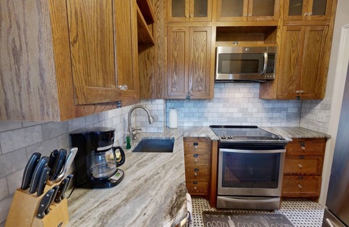 Lake Charles Apartment | Margaret Manor on Park Ave