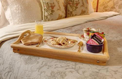 Margaretville Bed & Breakfast | Margaretville Mountain Inn B&B