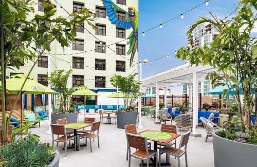East Village Hotel | Margaritaville Hotel San Diego Gaslamp Quarter