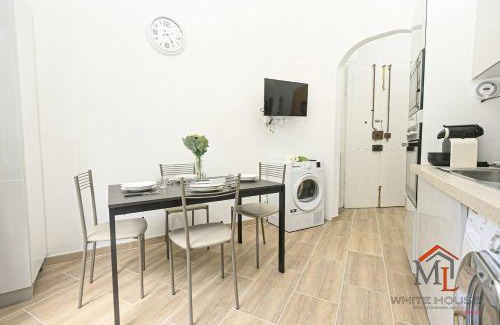 Sestri Ponente Apartment | Margherita house Airport Genova by ML WHITE HOUSE