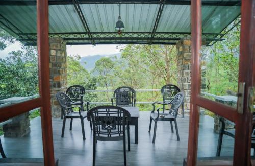 Gomara Villa | Margret Eco Villa Knuckles Mountain Range