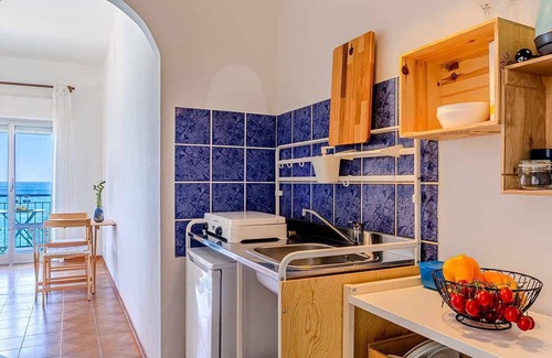 Giardini Naxos Apartment | Mari Sea Home-Mediterranean Room