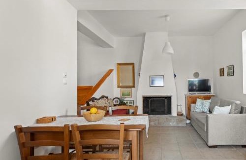 Riglia House | Maria's Residence