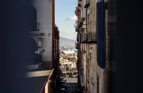 Vittorio Emanuele Apartment | Maria Theresa Rooms & Garden