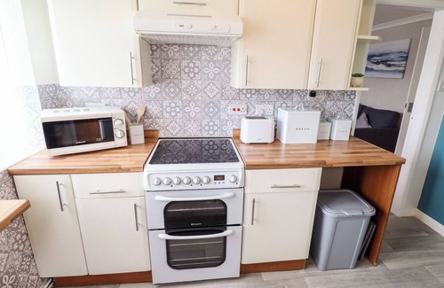 Mablethorpe and Sutton Cottage | MARIAI ETON ROAD, pet friendly, with open fire in Trusthorpe