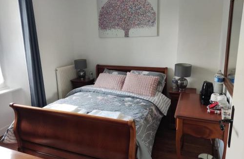 Couvains Bed & Breakfast | Marianne Cottage Chambre d'Hotes