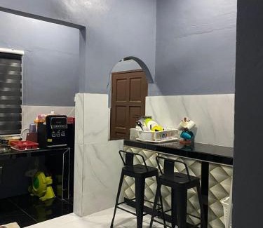 Kampung Darat Mak Bar House | Maricome homestay