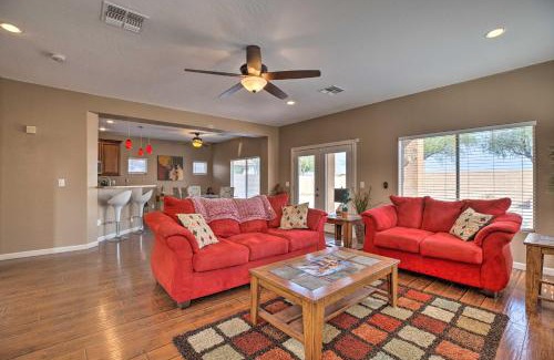 Maricopa House | Maricopa Home with Outdoor Seating, 2 Mi to Golf!