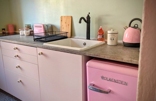 Uelzen Apartment | Marie Antoinette ♣ a journey into the past