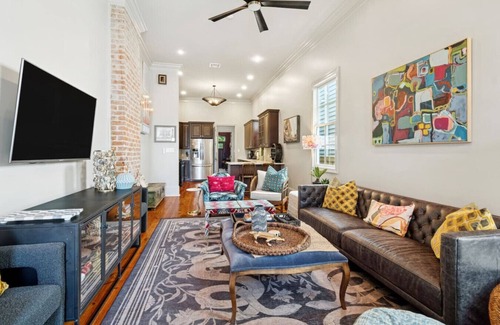 Faubourg Marigny House | Marigny Sugar Magnolia - Walk to French Quarter!