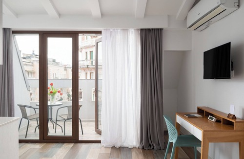 Old Boulevard Apartment | Mariinsky Apartments & Hotel