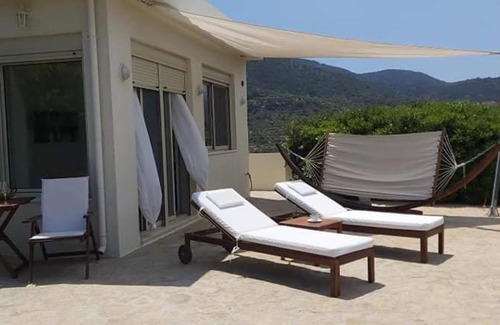 Kalo Chorio Villa | Marina Deluxe Apartments
