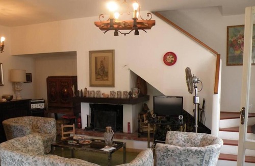 Cerenova Villa | Marina Di Cerveteri: Cottage by the sea: Marina di Cerveteri Cerenova