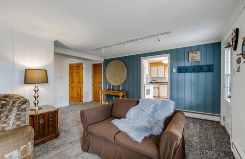 Penetanguishene House | Marina House with Hot Tub & Sauna
