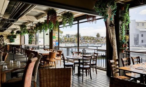 Patterson Lakes Apartment | Marina Magic Getaways - Your Waterfront Retreat