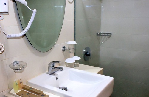 Sorong Hotel | Marina Mamberamo Hotel