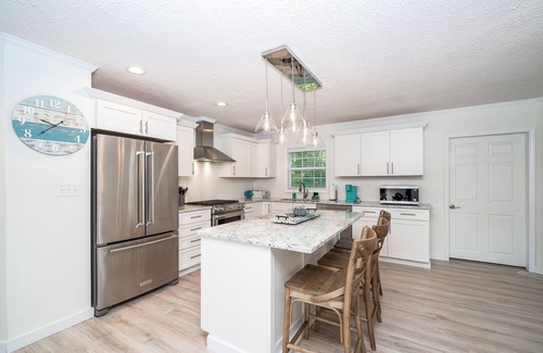 Morehead City House | Marina Neighborhood Home - Family & Pet Friendly