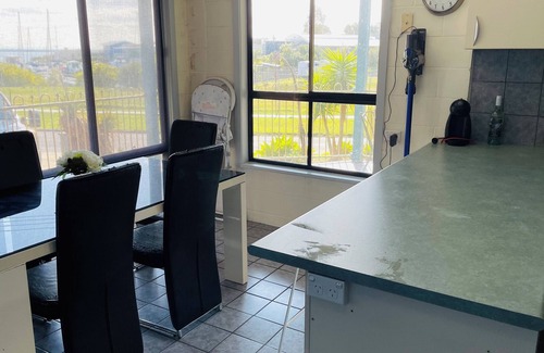 Goon Nure Apartment | Marina Quays lower deck, opposite marina, amazing views, pet friendly