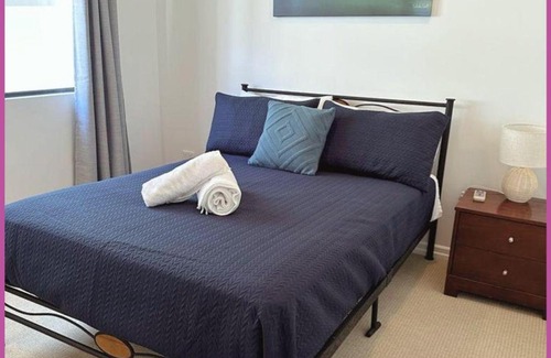 Townsville Apartment | Marina Views On Melton | 107/3 Melton Terrace Townsville