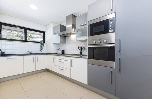 Telheiro Apartment | Marina Village | Pool | Garage