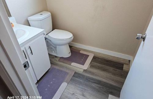 Everett Apartment | Marine B Two Bedrooms One-Half Bathrooms Townhouse