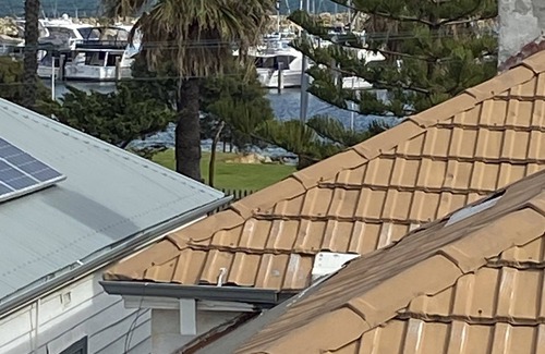 South Fremantle Apartment | Marine Beach Studio with sea views - Summer sale $145 a night! (SAVE 15%)