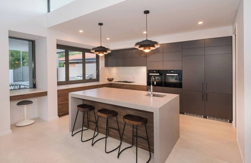 Busselton House | Marine Life Coastal Retreat Near Busselton Jetty