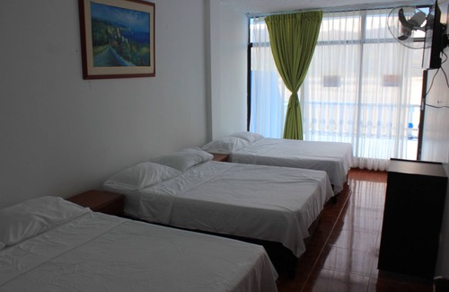 Prado Hotel | Marineros Club Nautico