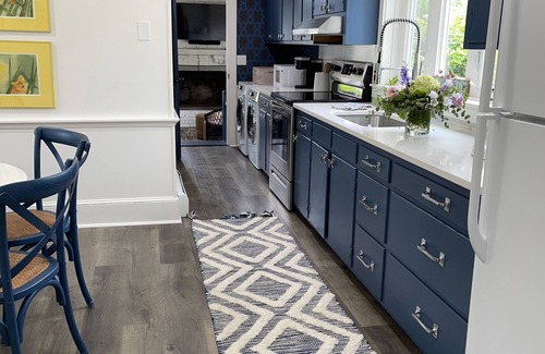 Marion House | Marion Renovated Awesome Home! Marion Village
