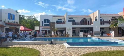 Llano de Los Patos House | Mariposa Reina B