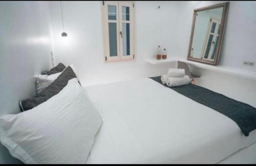 Loutraki House | MarKaMar