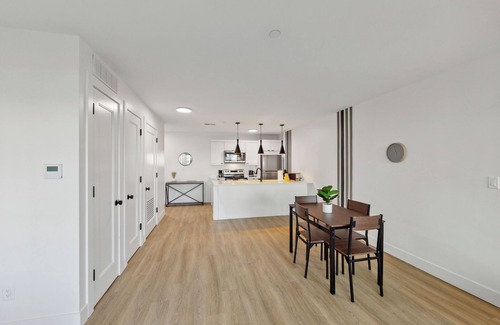 Downtown Wilmington Apartment | Market view Residence 505 I 1 Bedroom 1 Bathroom