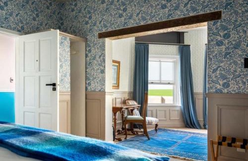 Koringberg Hotel | Marrian George Hotel