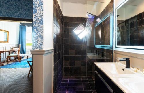 Koringberg Hotel | Marrian George Hotel