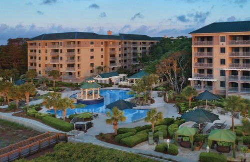 Palmetto Dunes Villa | Marriott Barony Beach Club oceanside courtyard view 2BR/2BA villa 6/27/26-7/2/26