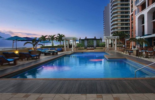 Central Beach Condo | Marriott's BeachPlace Towers | One-Bedroom Villa