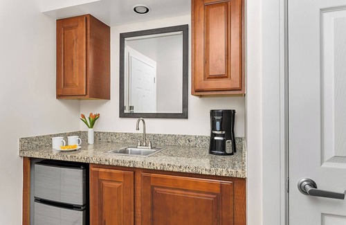 Williamsburg Condo | Marriott's Grande Vista - 2 Bedroom Sleeps 8 - Family Friendly Resort!