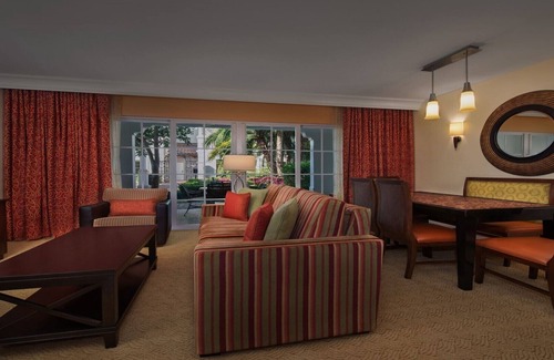 Florida Central Atlantic Coast Resort | Marriott's Lakeshore Reserve Resort - 3BR-3BA Town House Orlando-Grande Lakes